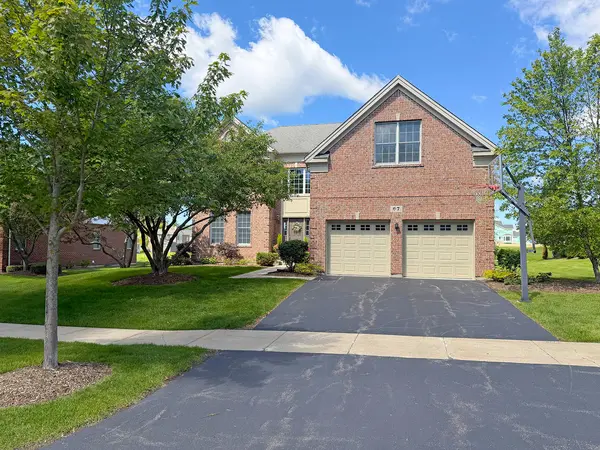 67 Tournament DR S,  Hawthorn Woods,  IL 60047