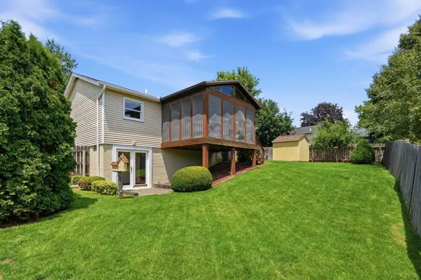 4625 Fillmore LN, Davenport, IA 52806