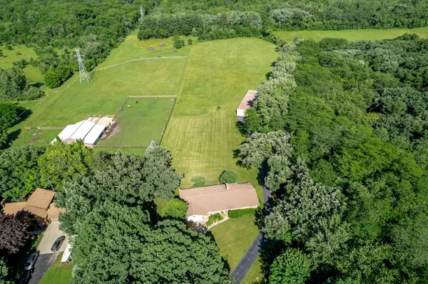 7889 Shaw RD, Belvidere, IL 61008