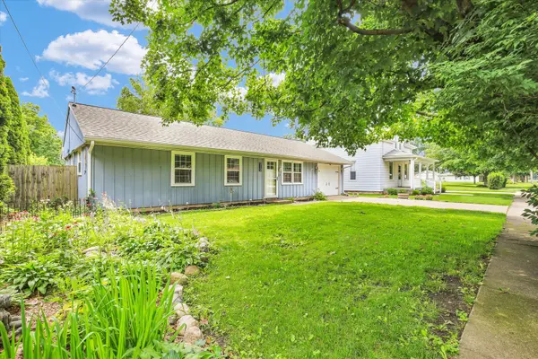 919 N Center ST, Tuscola, IL 61953
