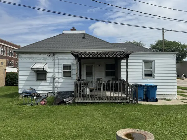 103 W Walnut ST, Oglesby, IL 61348