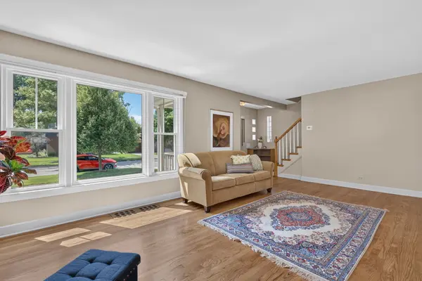 1501 Blanchan AVE, La Grange Park, IL 60526