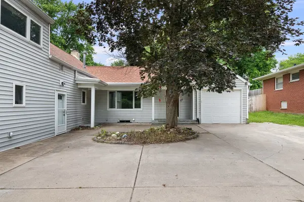 1321 46th AVE, Rock Island, IL 61201