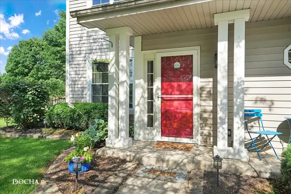 310 Barnaby DR, Oswego, IL 60543