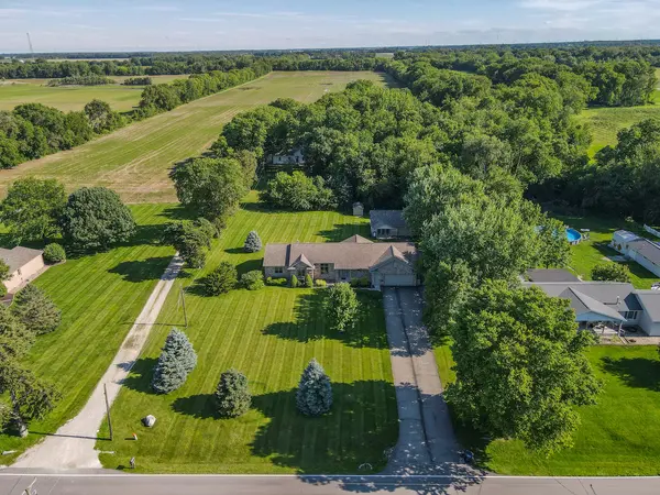 415 E Southmor RD, Morris, IL 60450