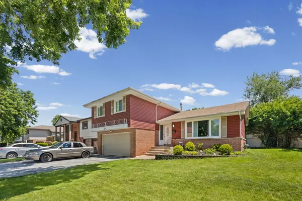 19049 Jonathan LN, Homewood, IL 60430