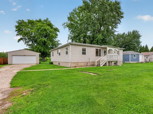 209 S East ST, Gardner, IL 60424