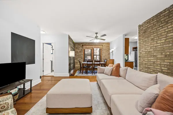 146 Clyde AVE #2W, Evanston, IL 60202