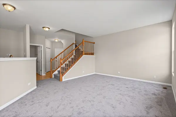 535 N Red Deer RD #535, Round Lake, IL 60073