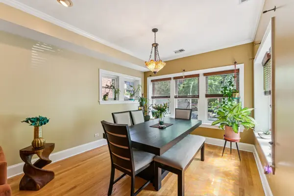 934 W AGATITE AVE #1, Chicago, IL 60640