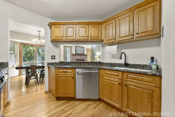 0S772 Jefferson CT, Winfield, IL 60190