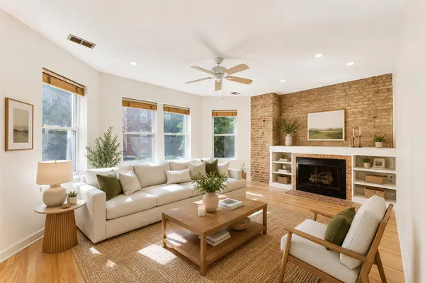 2730 N Sawyer AVE #1S, Chicago, IL 60647