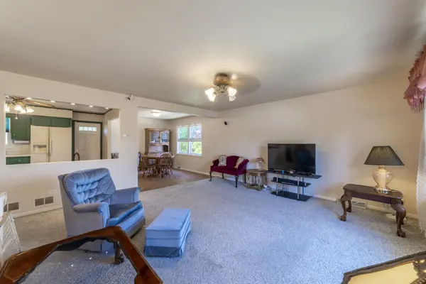 4932 Cypress CT, Oak Forest, IL 60452