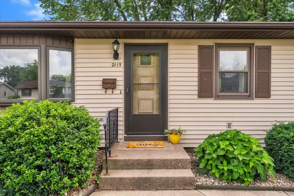 2115 W 34th ST, Davenport, IA 52806