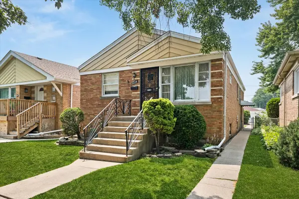 6214 35th ST, Berwyn, IL 60402