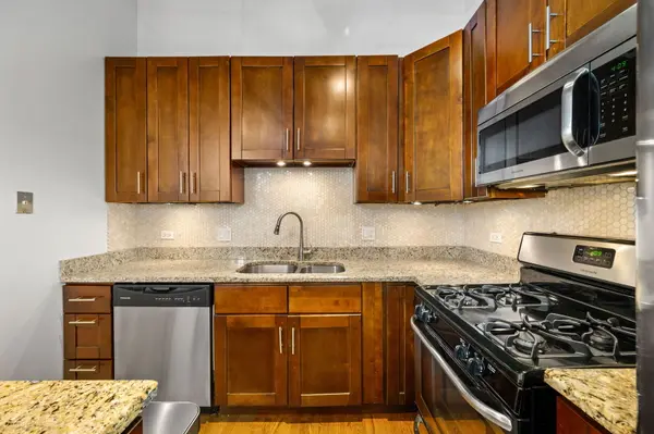 758 N Larrabee ST #628, Chicago, IL 60654