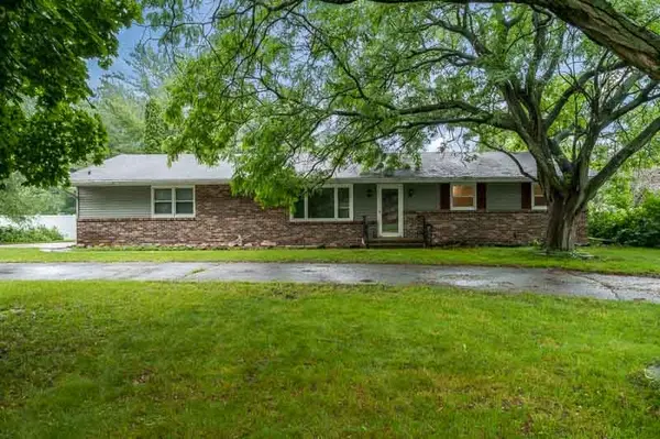 12222 RAE ANN RD, Roscoe, IL 61073