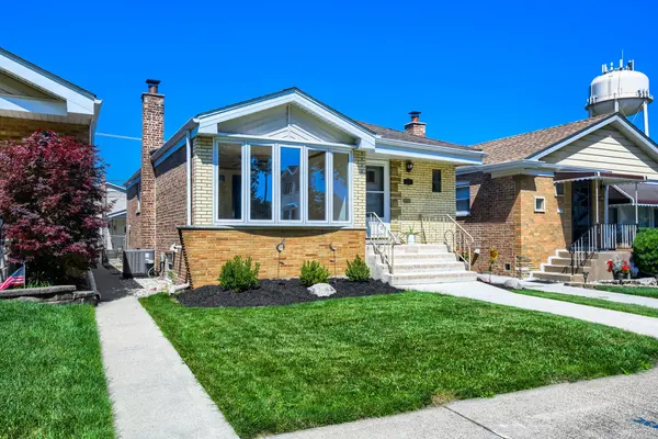 5122 S Normandy AVE, Chicago, IL 60638