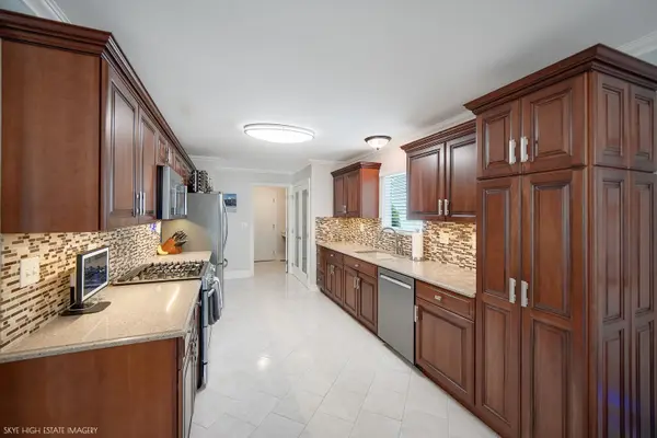 16751 S Morel ST, Lockport, IL 60441