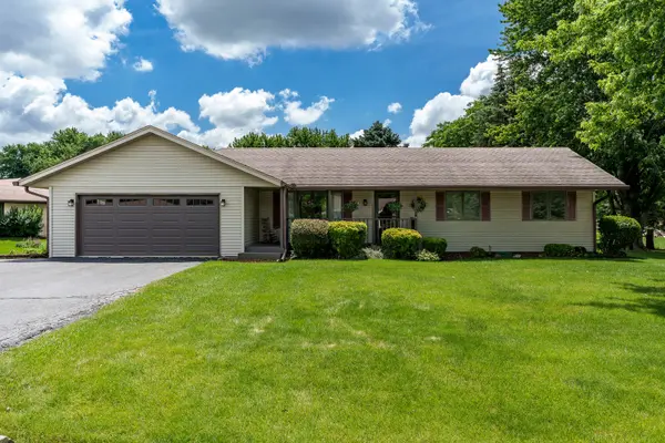 7431 FARVIEW DR, Cherry Valley, IL 61016