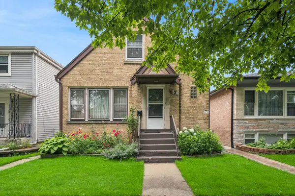 3824 N Pittsburgh AVE, Chicago, IL 60634