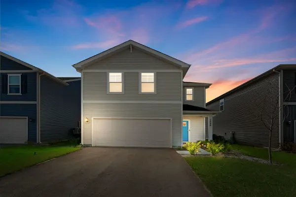 1399 Grand Tetons DR, Pingree Grove, IL 60140