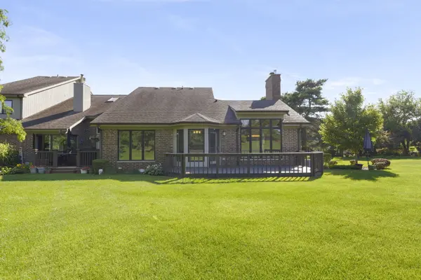 10536 Brookridge CT, Frankfort, IL 60423