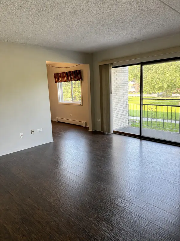 9865 Cordoba CT #1B, Orland Park, IL 60462