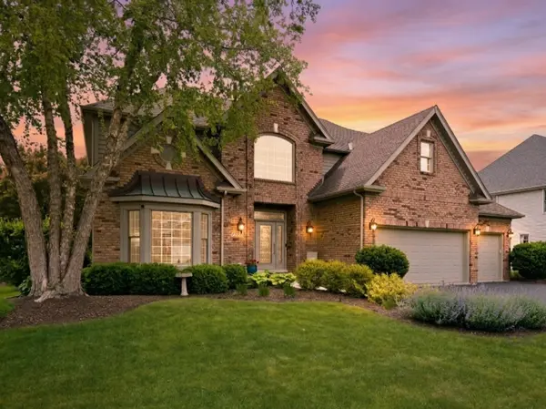 2632 Lupine CIR, Naperville, IL 60564