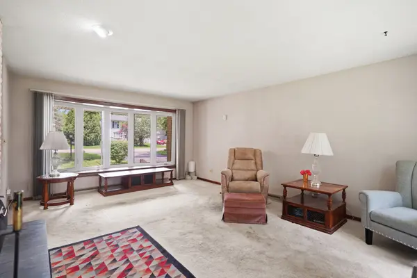 3029 W Vermont AVE, Waukegan, IL 60087