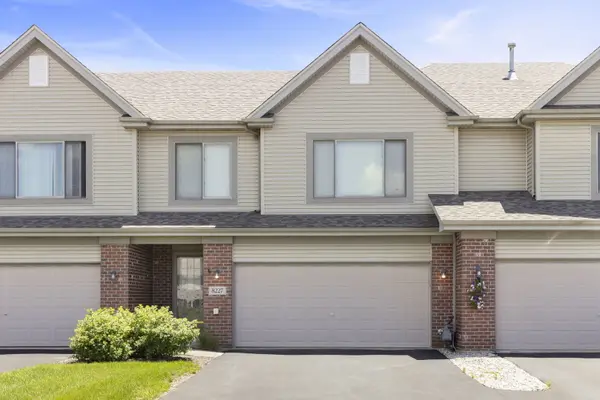 8227 Auburn LN, Frankfort, IL 60423