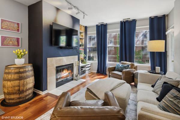303 W Scott ST #402, Chicago, IL 60610