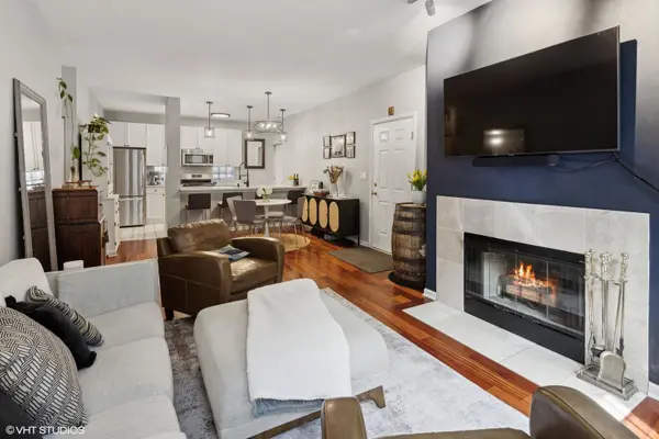 303 W Scott ST #402, Chicago, IL 60610
