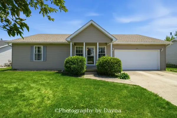 475 S Elm AVE, St. Anne, IL 60964