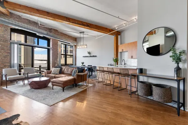 520 W Huron ST #620, Chicago, IL 60654