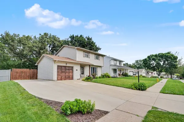 1705 88th AVE W, Rock Island, IL 61201