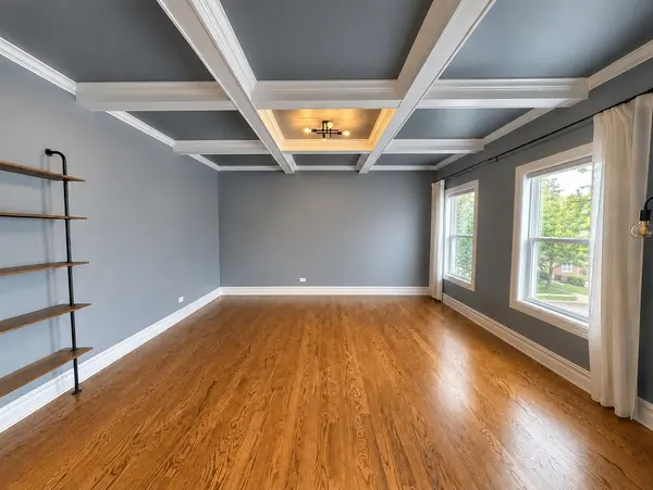 13070 Waterford DR, Lemont, IL 60439