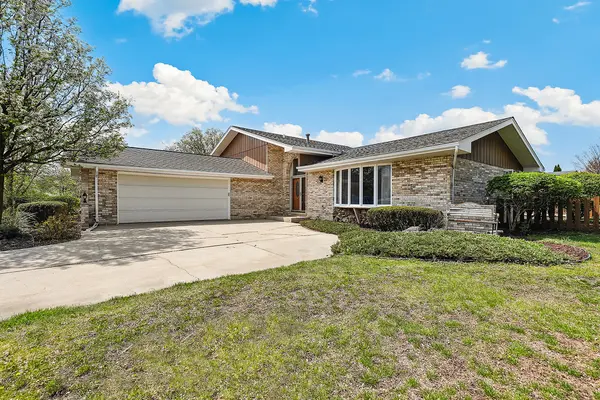 15622 S Trailside DR, Homer Glen, IL 60491