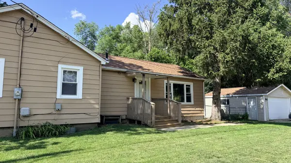 7631 Elm AVE, Machesney Park, IL 61115
