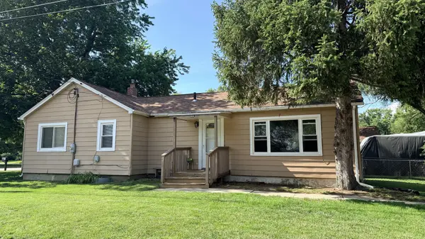 7631 Elm AVE, Machesney Park, IL 61115