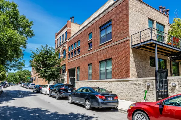 2343 N Greenview AVE #211, Chicago, IL 60614