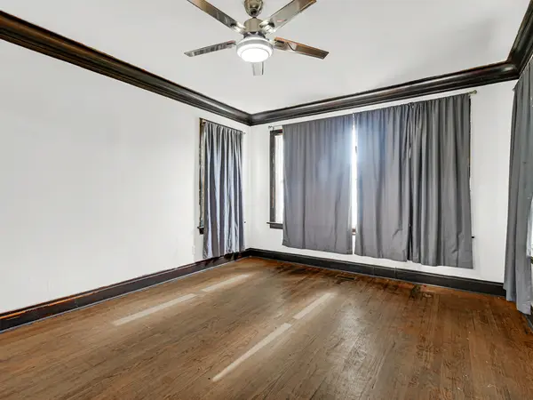10149 S Wentworth AVE, Chicago, IL 60628