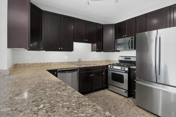 33 W ONTARIO ST #57D, Chicago, IL 60654