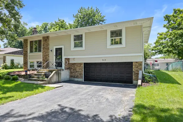 313 Bedford RD, Bolingbrook, IL 60440