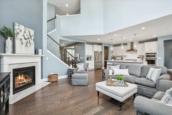 548 Council CIR, Vernon Hills, IL 60061