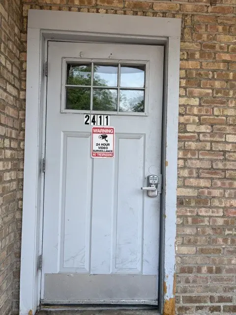 2411 W BALMORAL AVE #3E, Chicago, IL 60625