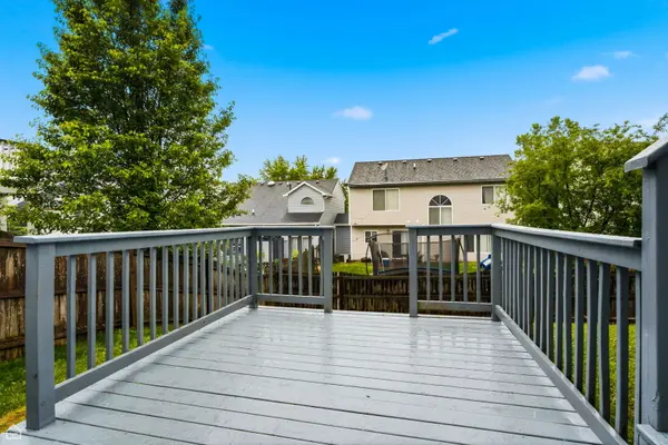 60 E Honeysuckle DR, Round Lake Beach, IL 60073