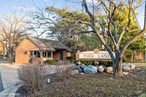 22 Park LN #111, Park Ridge, IL 60068