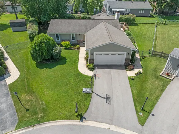 357 Brighton Bay, Roselle, IL 60172