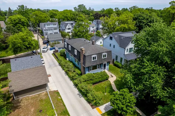 1822 Walnut AVE, Wilmette, IL 60091